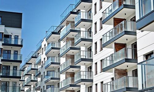 如何降低智能建筑能耗？